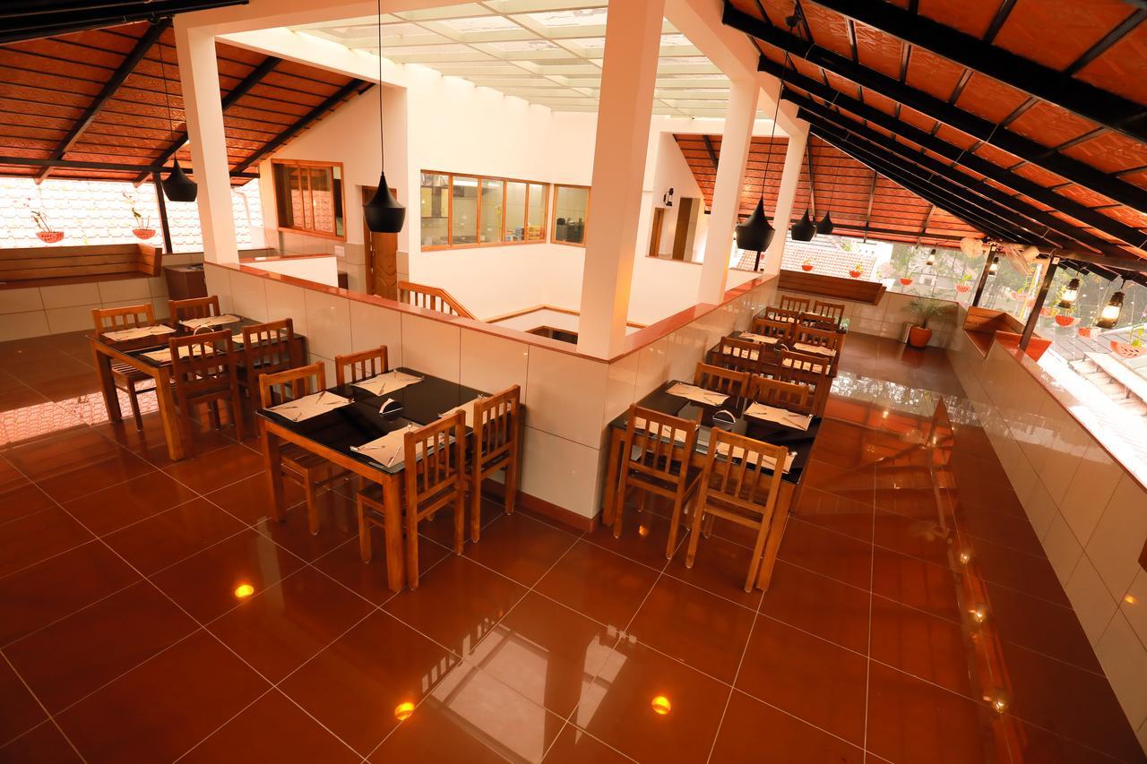 Roses Inn Fortkochi Buitenkant foto