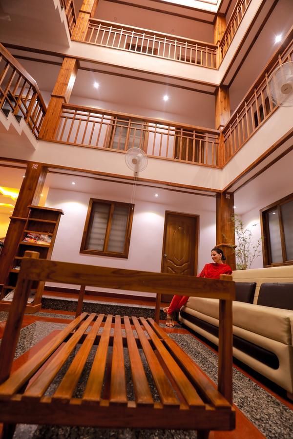 Roses Inn Fortkochi Buitenkant foto