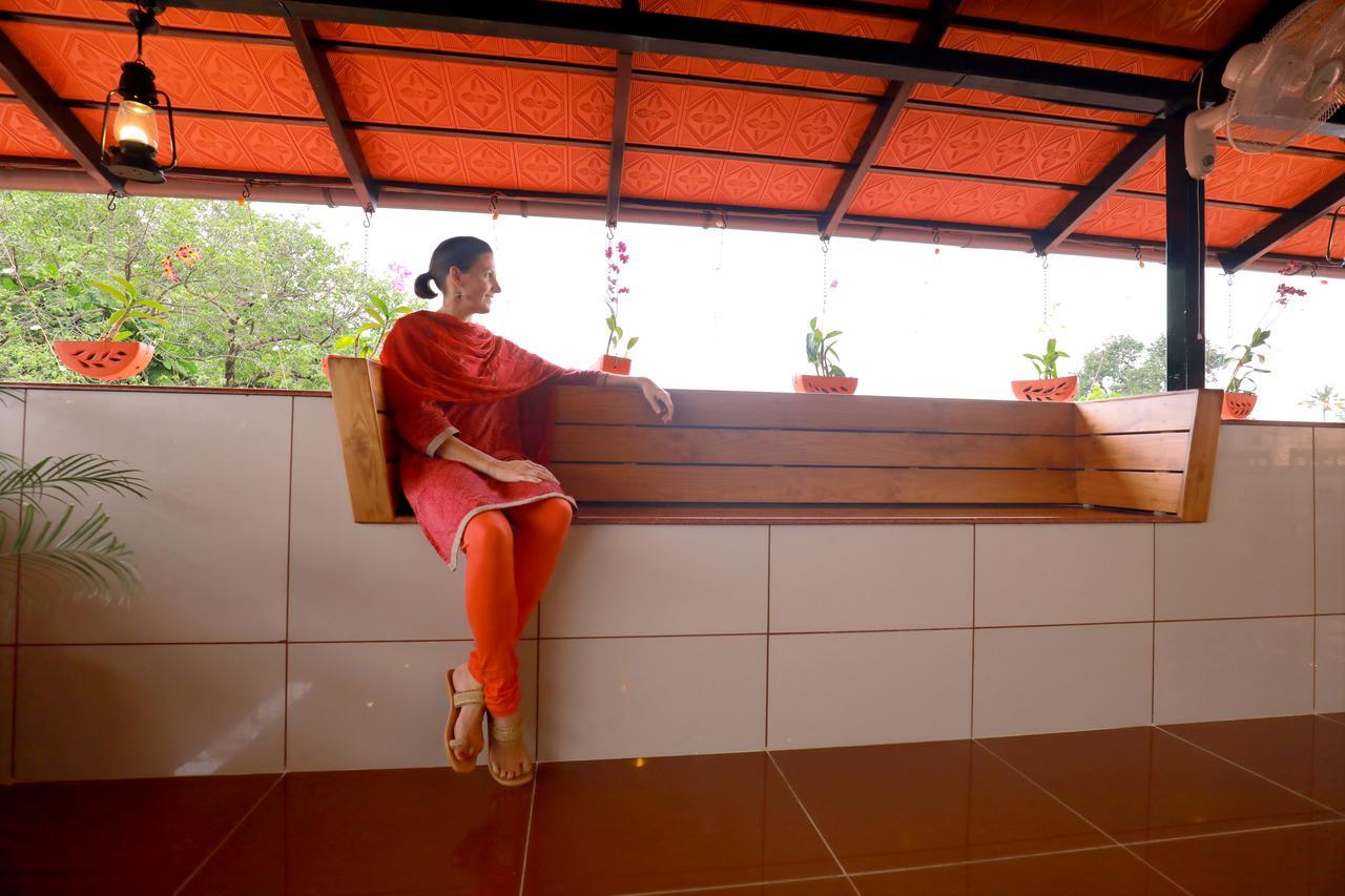 Roses Inn Fortkochi Buitenkant foto